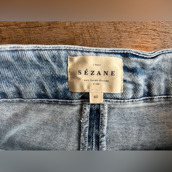 Sezane Deia Shorts - Picture 2 of 4